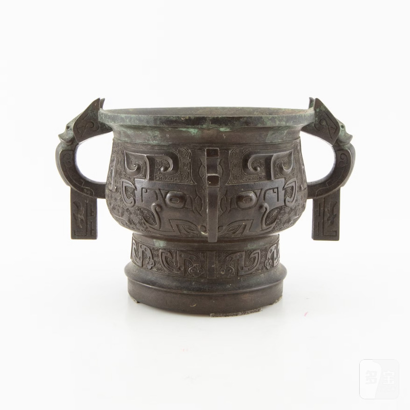An archaistic bronze vessel, - 图9
